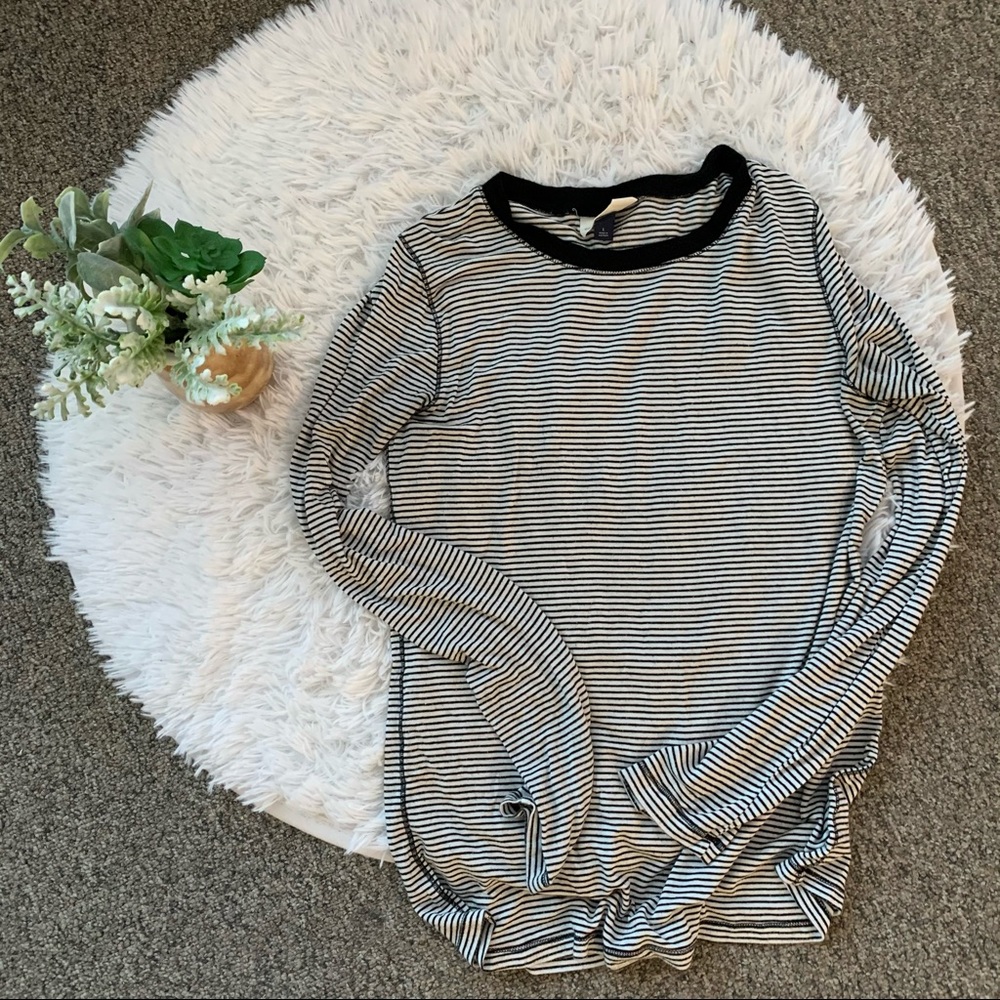 Striped long sleeve tee